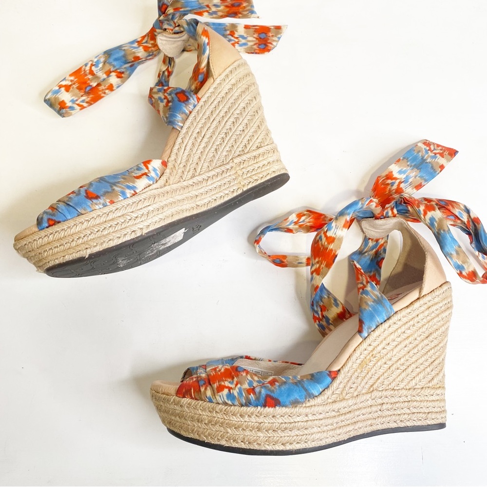 UGG | Women's Lucianna Espadrilles Platform Wedge Sandals Sz. 9.5